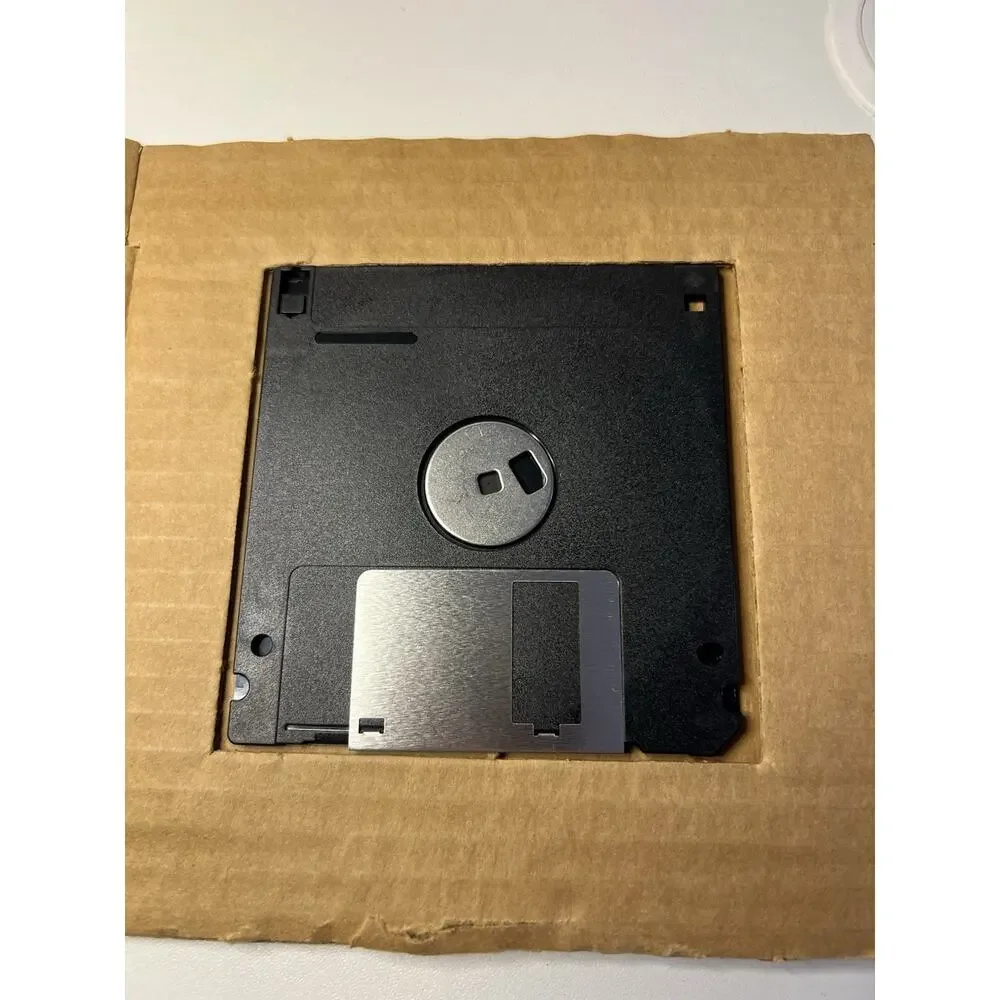 FLOPPY DISC GAME RICOCHET FOR WINDOWS PROGRAM PC MS-DOS COMPUTER 3.5
